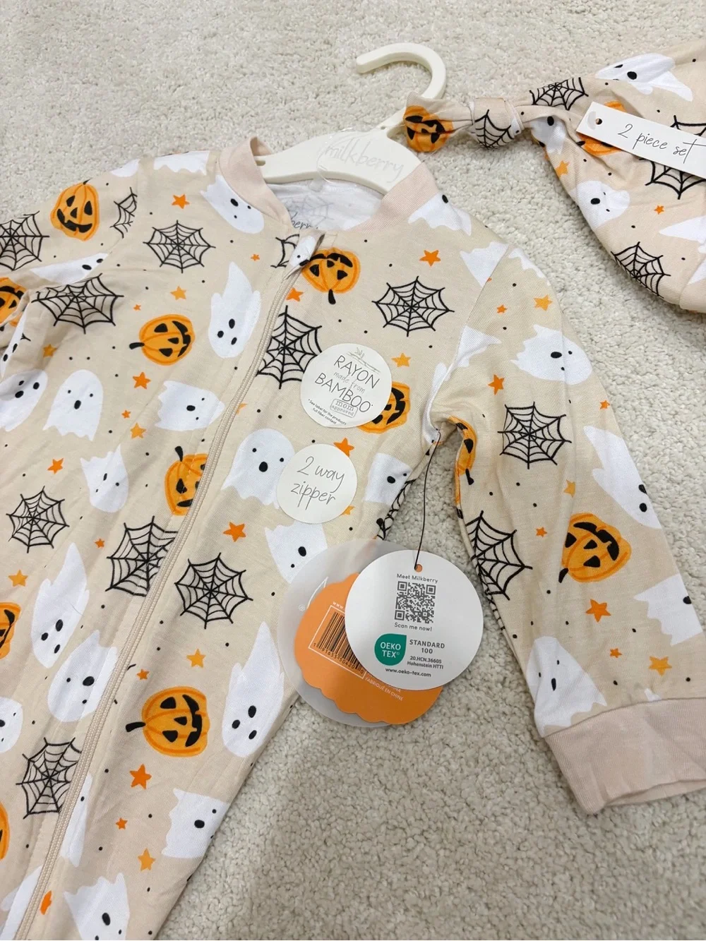 NWT Milkberry Halloween Pumpkin Ghost Spider Bamboo Zip Sleeper + Matching Hat